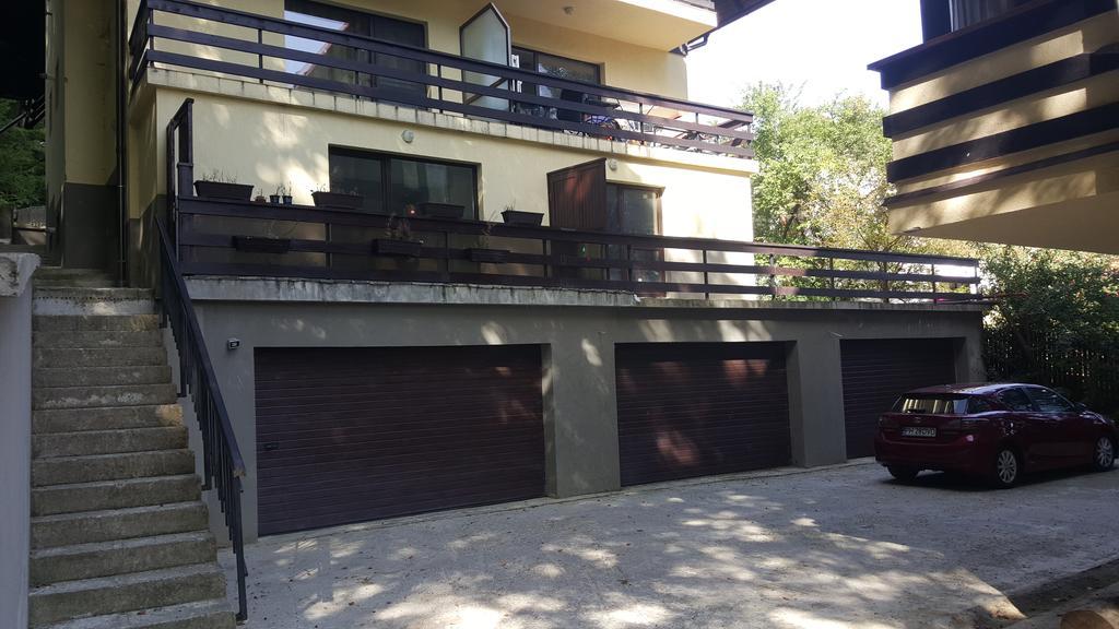 Apartament Kalinderu K1 Buşteni Exterior foto